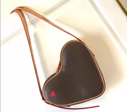 Çantalar Messenger M57456 Oyun Coeur Mini Kırmızı Kalp% 100 Deri Tuval Kabartmalı Crossbody Omuz Çantası Cüzdanı 57456