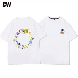 Zabawny kreskówek astronauta wydrukowana męska koszulka T-Shirt Summer Casual High Quality Cotton T-Shirt moda czarna biała para streetwear 220713