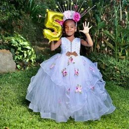 Abiti da ragazza Cristalli di pizzo 2022 Flower Girl Ball Gown Tiers Tulle Little Wedding Comunione Pageant DressesGirl's