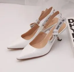 Designer- Letter Bow High Heel Shoes Women Runway Pointed Toe Low Heel Woman Gladiaor Sandals Lady Brand Design Mesh Flat Shoe