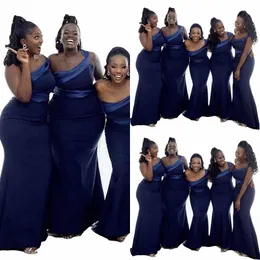 2022 Sexy African Mermaid Bridesmaid Dresses Navy Blue One Shoulder Cap Sleeves Floor Length Satin With Zipper Back Plus Size Long Maid of Honor Party Gowns