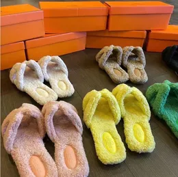 Designers Women Soft Slippers Woolskin Sheepskin Insole Slides Winter Luxury Plush Fur Oran Sandals Rubber Sole Flat Slipper H656