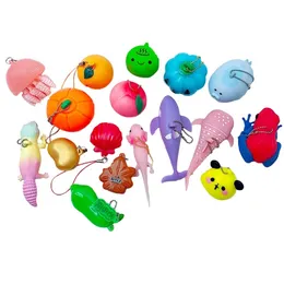 Keychain Antistress Squishy Fish Giant Salamande Stress speelgoed Grappig Squeeze Prank Joke Toys For Girls Gag Gifts Brinquedo 220711