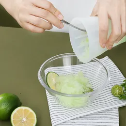 Inne lato naczyń z pokrywką Pinch Cup Smoothie Ice Maker Sok Sok Zimny ​​napój Ręka Zmiażdżona