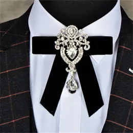 Lüks Elmas Kravat Alaşım Gelin Damat Elbise Papyon Moda Retro Kadife Yay Ties 5 Renkler Satan W220323