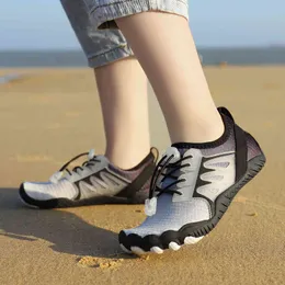 2022 High Quality Kids Children Boys Girls Water Beach Shoes Swimming Pool Shoes Fitness Sports Sneakers Y220518