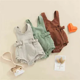 2022 Summer Cute Baby Boys Girls Rompers ärmlös Solid Bowknot Corduroy Layered Rompers Tutu Jumpsuits Nyfödda Classe Clothes G220510