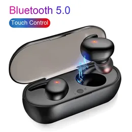 Y30 TWS BLUETOOTH 5.0 무선 스테레오 이어폰 이어 버드 스마트 모바일 휴대 전화 용 충전 케이스가 포함 된 인 이어 소음 감소 방수 헤드폰