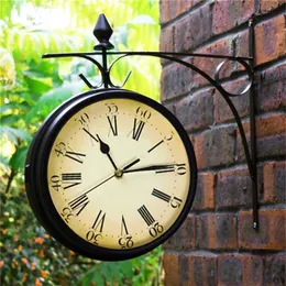 ヨーロッパスタイルの両面モダンデザイン大きな壁時計クリエイティブクラシック時計モノクロクォーツ時計ファッションウォッチ220801