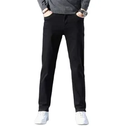 Vår sommarklassiker män jeans homme pantalones hombre män mjuk svart cyklist masculino denim overys mens byxor 220606