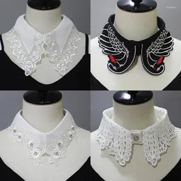 Bow Ties Styles Women Shirt Detachable Collar Girls Lace Lapel Embroidery Necklace Chocker False Removable Blouse Tops NecktieBow