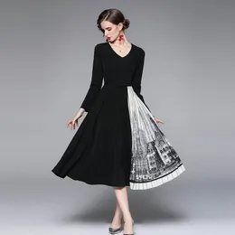 Runway Designer Autumn Winter Vintage Dress Ol Elegant Floral Print Chiffon Splicing Midi Pleated Robe Women Clothing