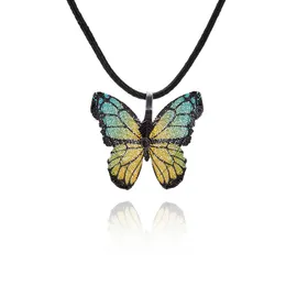 Söt färgglad fjärilshalsband för kvinnor flickor naturliga riktiga bladskurna fjärilar form estetiskt rep hänge halsband smycken