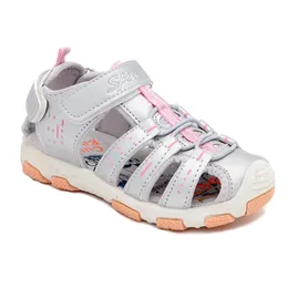 Sandálias de meninas elegantes Corte de moda de verão Sapatos infantis de borracha Studant Sport fechado Sandálias femininas 220525