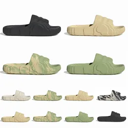 Originals adilette 22 bilder tofflor män kvinnor designer magi lime st öken sand svart grå sandaler scuffs 36-45 mode nyaste 2022