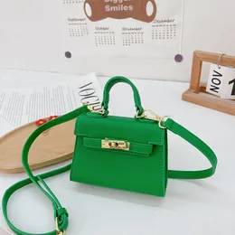 2022 Kids Spring Candy Color Handbags Girls Crossbody Bag PU Leather One-shoulder Bags Children Mini Purse Messenger Bag