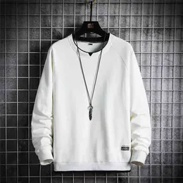 Autumn Hoodies Sweatshirt Men Casual Fleece Loose Harajuku Pullover Male Hip Hop Streetwear Korean Solid O-Neck Hoodie 210924