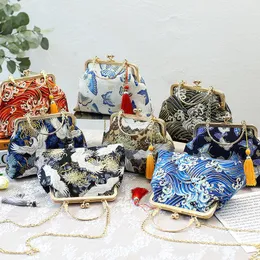 Torby wieczorowe Kobiety motyl haftowa torba mody elegancka damska impreza łańcuch sprzęgła Tassel Messenger Wedding Bagsevening