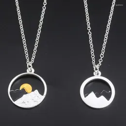 Pendant Necklaces Classic Film And Television Peripherals Sunrise Sunset Mountain Necklace Sea Alloy Jewelry GiftPendant Godl22