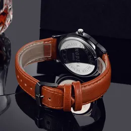 Lysande Quartz Watch Men Dam 2022 Business Läderrem för Casual Wrist Gift ZegareK Damski Drop Ship