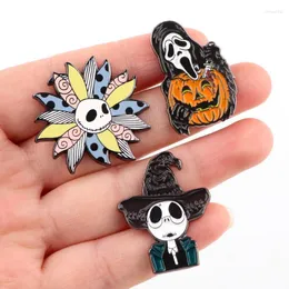 Stift broscher halloween skräck coola grejer emalj pin lapel för ryggsäckar på kläder brosch smycken presenttillbehör kirk22