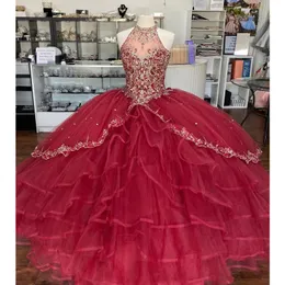 Bourgogne Quinceanera klänningar 2022 Sweet 16 Girl Halter Crystal Beading Back Birthday Party Princess Ball Gown Formal Prom Dress Vestidos de 15 Años