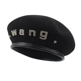 Beralar Beralar kış düz renkli tasarımcı kaşmir şapka, belle moda şapka markası siyah mektuplar rhinestone bere sıradan ressam şapkası ünlü zarif hatberets