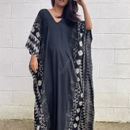 Casual Plus Size Lange Kaftan Vintage V-ausschnitt Batwing Hülse Sommer Frauen BeachWear Lange Bade Lose Maxi Kleid A1059 220510