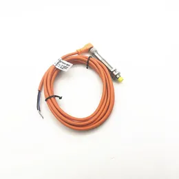 Schalter Plug-in Näherungssensor Metall Induktiver Ansatz mit 5 m Winkelstecker DC AC Normalerweise offener und geschlossener Schalter