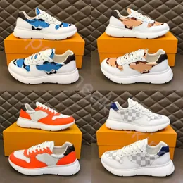 Top Men Designer Sneakers الكلاسيكية عتيقة الأحذية غير الرسمية المرقعة العصرية العصرية للطباعة الجلدية الأصلية منصة الرياضة التزلج على الجليد مع صندوق 38-44