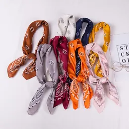 70 -сантиметровый шарф банданы для женщин для женщин мода Пейсли Принт платка шелк атлас хиджаб шарфы женский квадратный шарф шарф