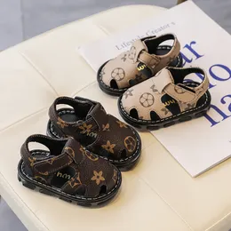 Sandalet doğdu bebek erkekler prewalker moda yaz bebek çocuklar yumuşak beşik ayakkabılar yürümeye başlayan kızlar anti slip