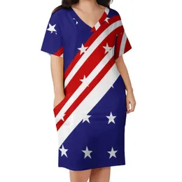 플러스 사이즈 드레스 American Flag Red Blue Dress V Neck Stars n Stripes 7 월 4 일 귀여운 여자 미학적 인쇄 캐주얼 4xl 5xlplus