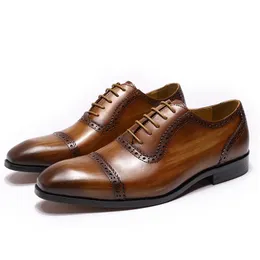 Mężczyźni oryginalna skórzana warstwa górna ręcznie robione butę Brogue Oxford koronkowe trzy-stawowe buty biznesowe KB278