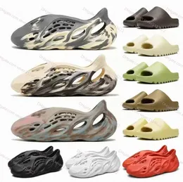 2022 디자이너 슬리퍼 남녀 상자 폼 폼 폼 에바 고무 트리플 신발 스니커즈 인쇄 플립 플립 폼 러너 브로케이드 Dearfoam Sandals