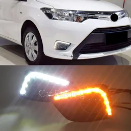 2st CAR LED Dagtid Running Light Turn Signal Light DRL FOG Lampa för TOYOTA VIO 2014 2015 2016