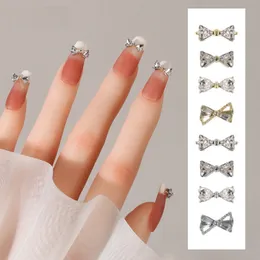 مجموعة من 20pcs 3D Bowknot Nail Art Decorations دخول لوكس سبيكة الأظافر الترتر الشارات الماس