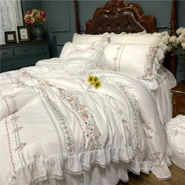 Bedding Sets Luxury Bohemia Printing Princess Bed Skirt 400TC Cotton Set Lace Ruffles Quilt/Duvet Cover Linen PillowcasesBedding