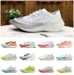 Tasarımcı ZoomX Vaporfly Next% 2 Erkek Kadın Koşu Ayakkabısı StreakFly Hyper Kraliyet Sarı Aurora Yeşil Ekiden Be True Volt Sail Beyaz Metalik Gümüş Spor Ayakkabı