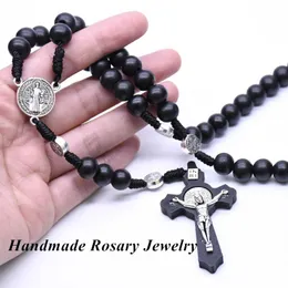Hänghalsband mode 3 stilar halsband handgjorda trä runda pärlor katolska rosenska korsa religiösa unisex smycken charm parti presentspe