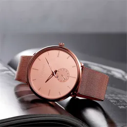 Quartz Watch Alloy Ring Små siffror Skala Rostfritt stålband för män Minimalistisk Fashion Armbandsur Gift Montre Homme