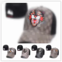 Toptan Yılan Kapağı Moda Snapback Beyzbol Kapakları Eğlence Şapkaları Arı Snapbacks Açık Golf Spor Şapkası Erkekler Kadın H14