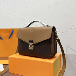 2022 Luxurys Tasarımcılar Çanta Klasik Çanta Kadın Omuz Messenger Çanta Tasarımcı Çanta Çanta Kadın Bez Cüzdan