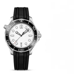 AAA QualityMen's Watch Man Montre relojファッションウォッチのための自動機械運動ウォッチルネットローズゴールドブルーデザイナーラバーストラップ付き