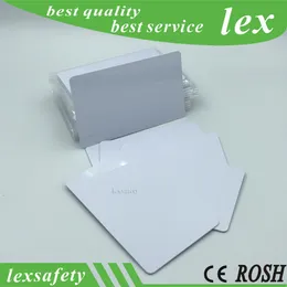 100PCS NFC-kort RFID Rewritable Blank PVC NFC215 Tag 13.56MHz för spel NFC Telefonenheter Access Control Card