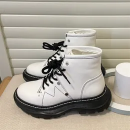 2022 Autumn Winter Womens Casual Shoes High-top Thin Belt Patent Leather British Knight Short Boots Black White 35-40