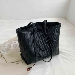 Sacs de soirée grande capacité mode femmes sacs à main haute qualité couleur unie épaule pour femmes 2022 luxe concepteur doux sac à bandoulière 220420