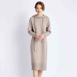 HLBCBG reine Farbe 2021 dicke Kapuze Pullover Kleid für Frauen warme Herbst Winter gerade Pullover Kleid weibliche lose Pullover Kleid T220803