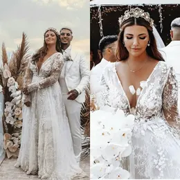 Bohemian Plus Size Wedding Gowns with Long Sleeve 2022 Sexy Deep V-neck Lace Floral Beach Bride Robes Dresses vestidos B0322