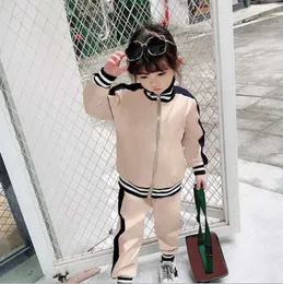 Çocuk Giyim Seti Kız Boy Sweatshirts Uzun Kollu Tişörtler + Gündelik Pantolon 2 PCS Set Toddler Kıyafet Çocuklar Kavşak 2 Stil Teen Trainsuit